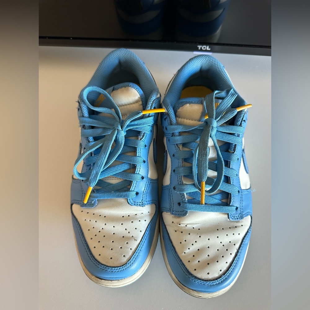 AUTHENTIC Woman’s Dunk Low Color Coast Size 7